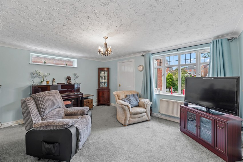 Images for Dove Close, Elton, CH2