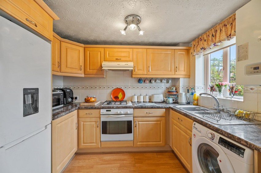 Images for Dove Close, Elton, CH2