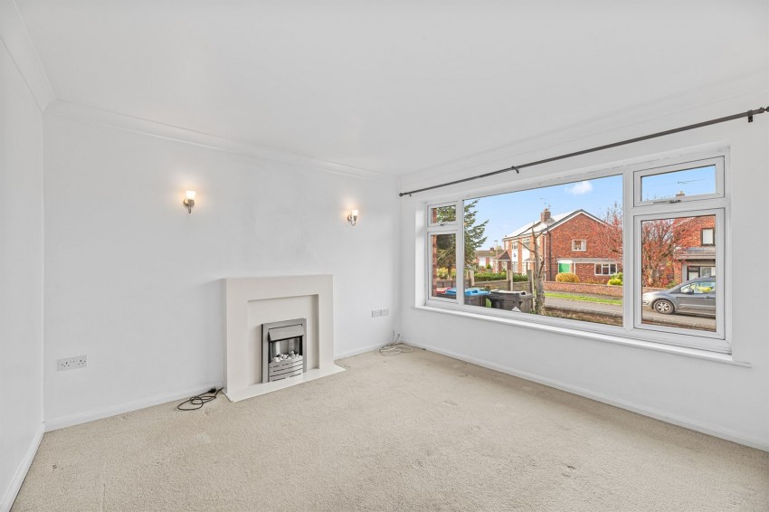 Images for Parkfield Drive, Helsby, WA6