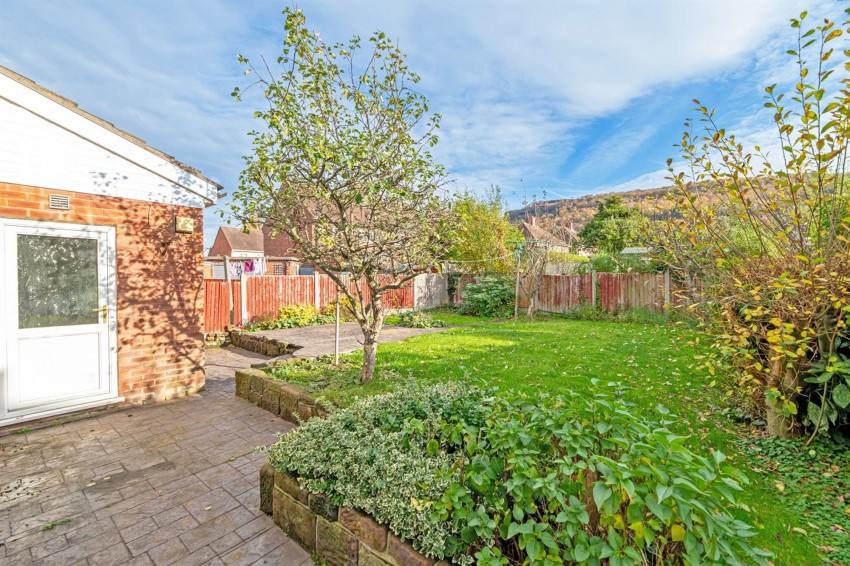 Images for Parkfield Drive, Helsby, WA6