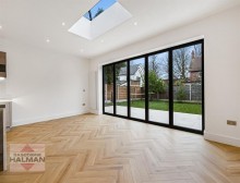 Images for Brooklands Crescent, Sale, M33