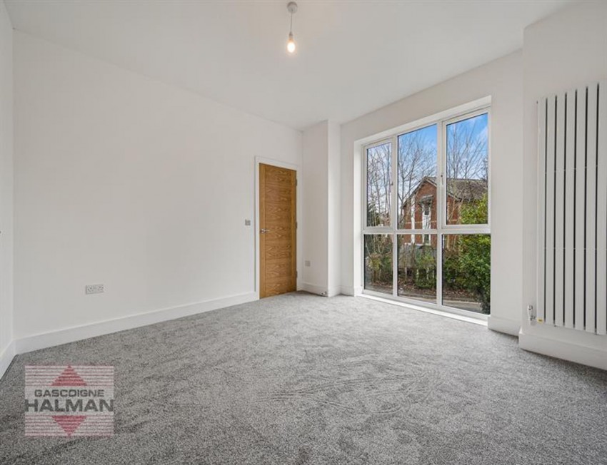 Images for Brooklands Crescent, Sale, M33