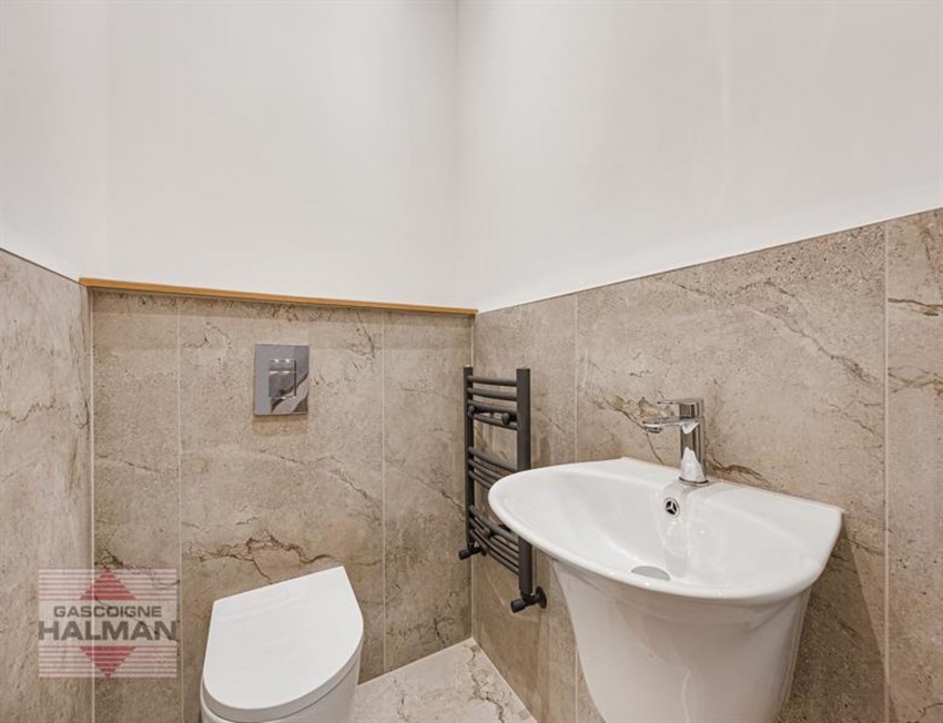 Images for Brooklands Crescent, Sale, M33