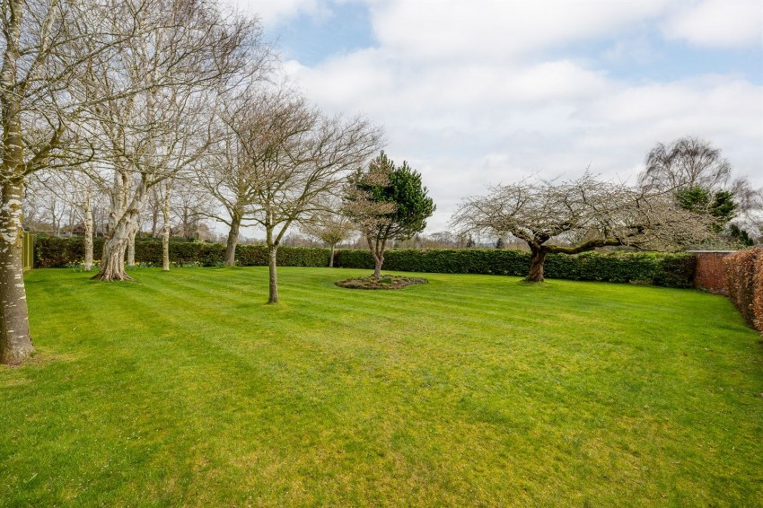Images for Mill Lane, Great Barrow, CH3
