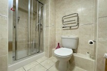 Images for Oakfield, Sale, M33