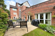 Images for Oakfield, Sale, M33