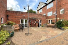 Images for Oakfield, Sale, M33