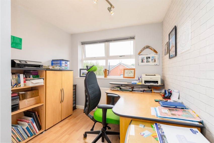 Images for Rue De Bohars, Tarporley, CW6