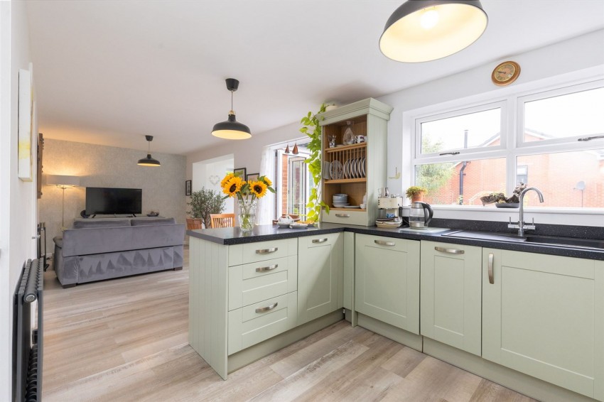 Images for Rue De Bohars, Tarporley, CW6