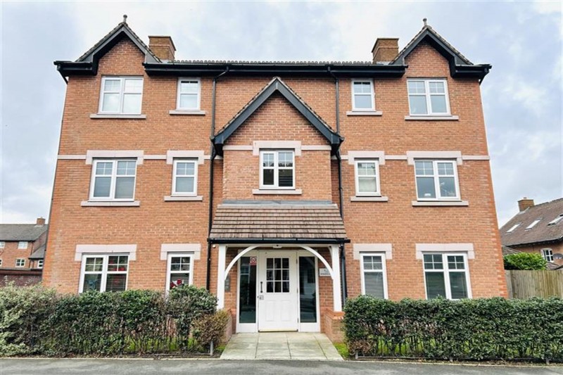 Newarth Drive, Lymm, WA13