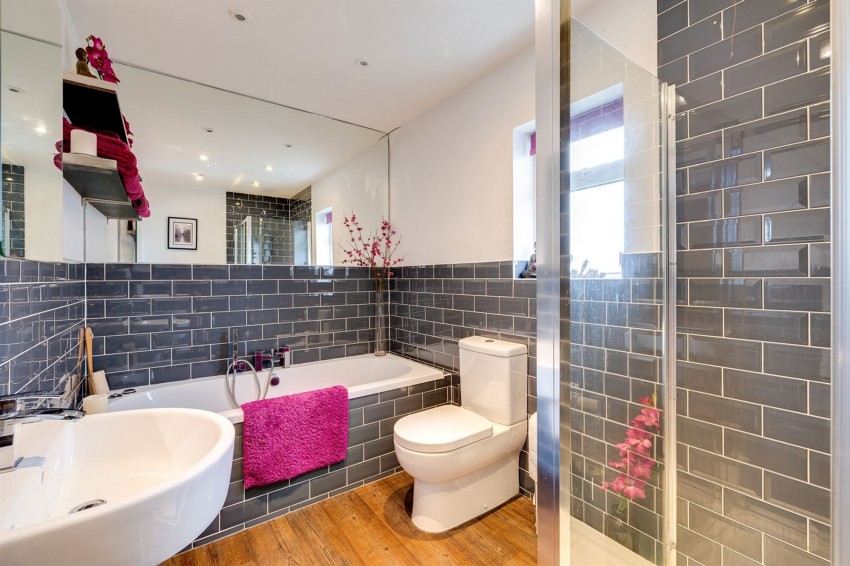 Images for Grindley Bank, Mickle Trafford, CH2