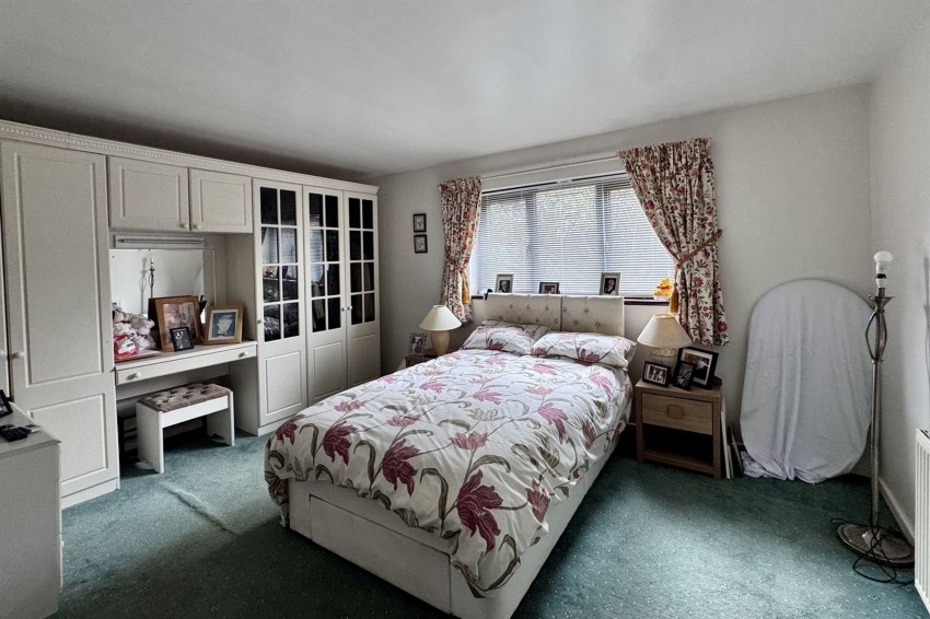 Images for Thomas Street, Glossop, SK13