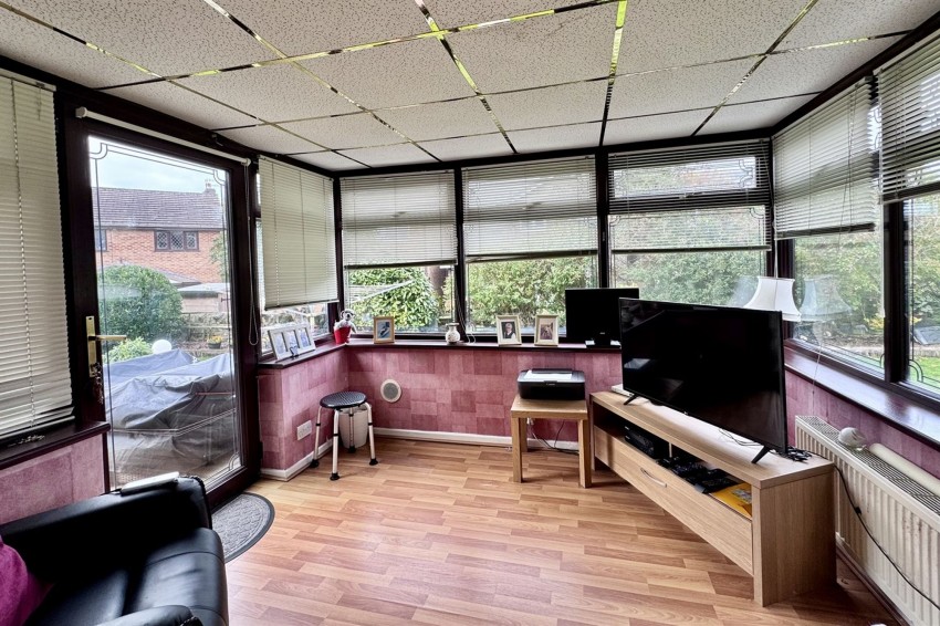 Images for Thomas Street, Glossop, SK13