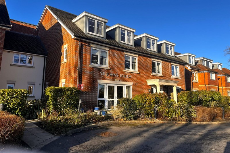 Thorley Lane, Timperley, WA15