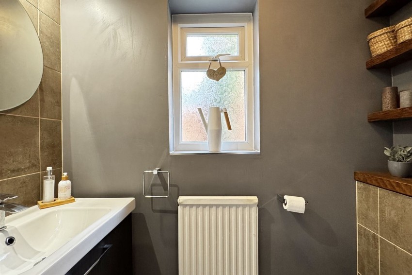 Images for Fairways Close, Glossop, SK13