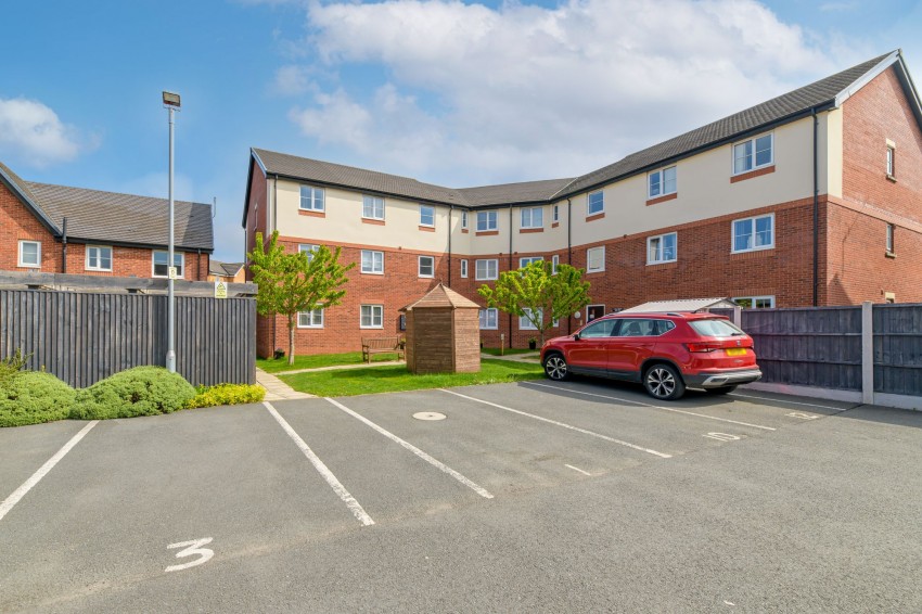 Images for Callender Way, Helsby, WA6