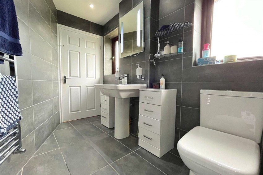 Images for Poolcroft, Sale, M33