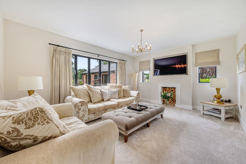 Images for Scott Road, Prestbury, SK10