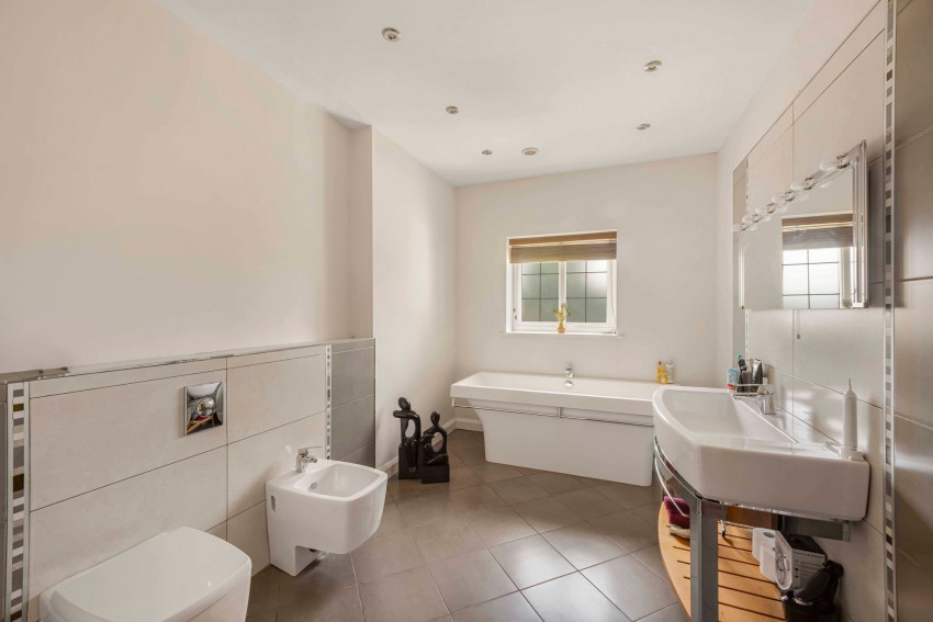 Images for Bow Green Road, Bowdon, WA14