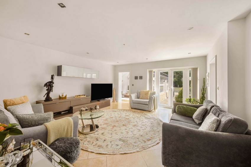 Images for Bow Green Road, Bowdon, WA14