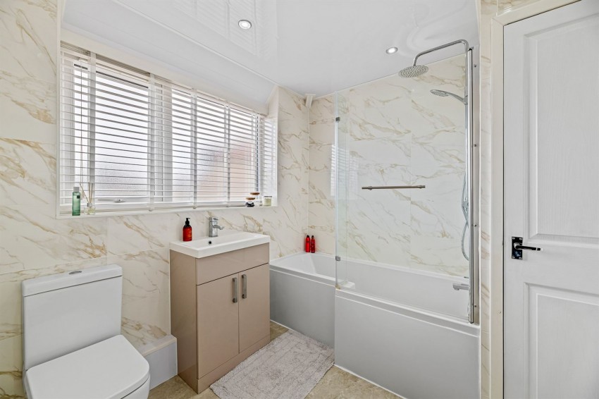 Images for Hill View Avenue, Helsby, WA6