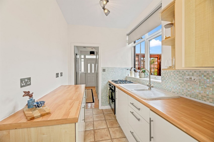 Images for Hill View Avenue, Helsby, WA6