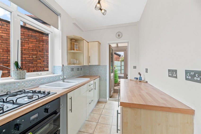 Images for Hill View Avenue, Helsby, WA6