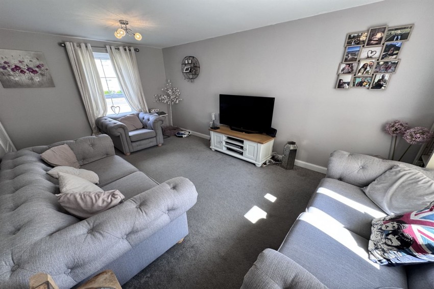 Images for Sovereign Way, Chapel-En-Le-Frith, SK23