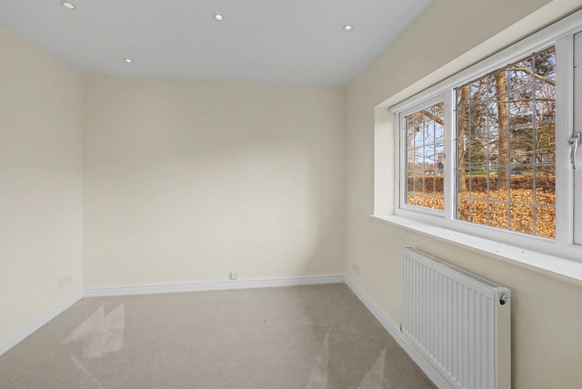 Images for Yew Tree Close, Prestbury, SK10