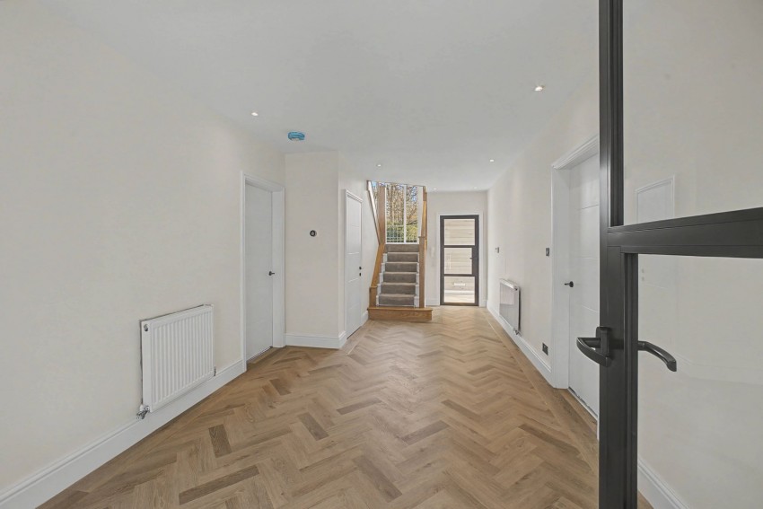 Images for Yew Tree Close, Prestbury, SK10