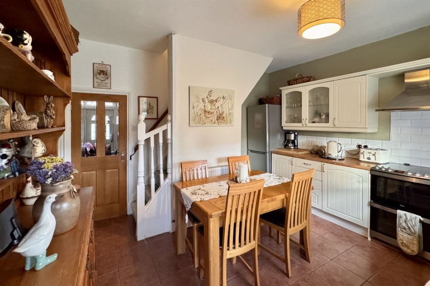 Images for Pikes Lane, Glossop, SK13