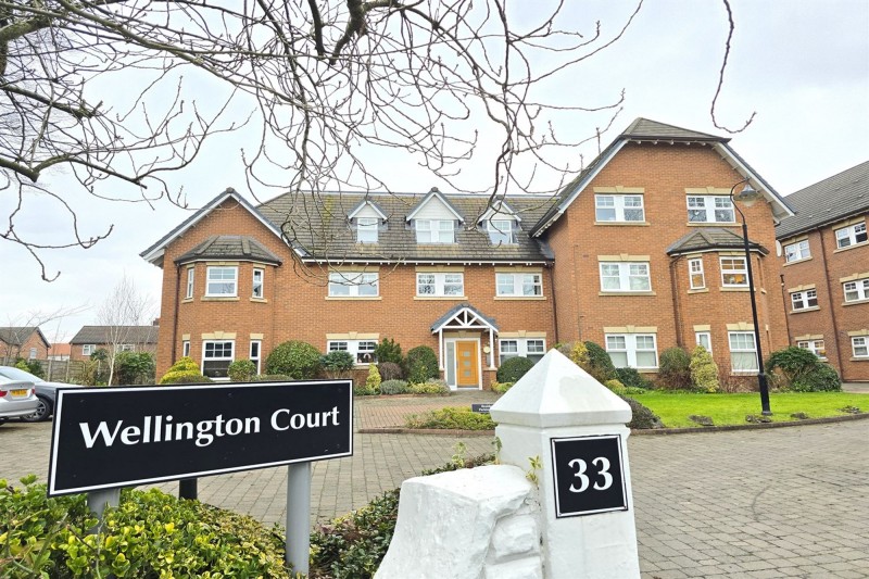 Wellington Road, Timperley, WA15