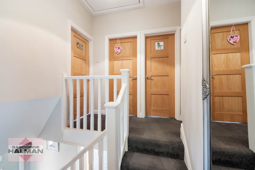 Images for Firs Road, Sale, M33