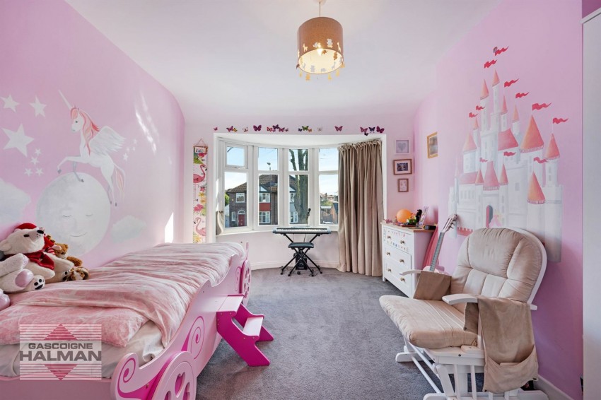 Images for Firs Road, Sale, M33