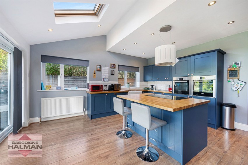 Images for Firs Road, Sale, M33