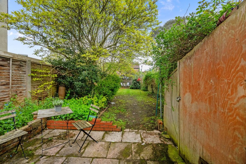 Images for Poplar Grove, Sale, M33