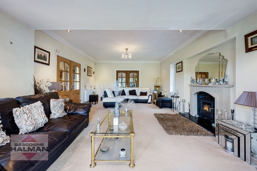 Images for Brookwood Avenue, Sale, M33