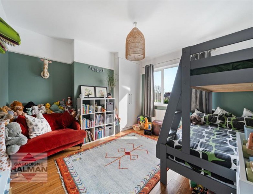 Images for Kingston Drive, Sale, M33