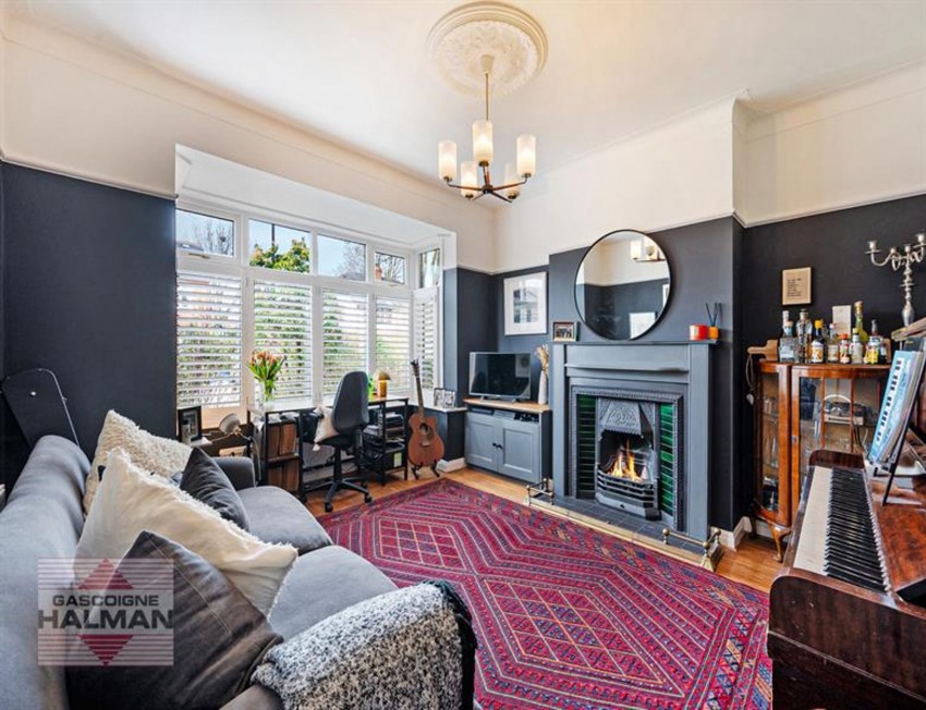 Images for Kingston Drive, Sale, M33