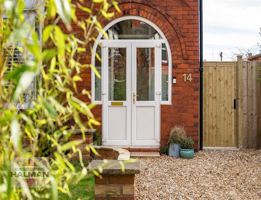Images for Kingston Drive, Sale, M33