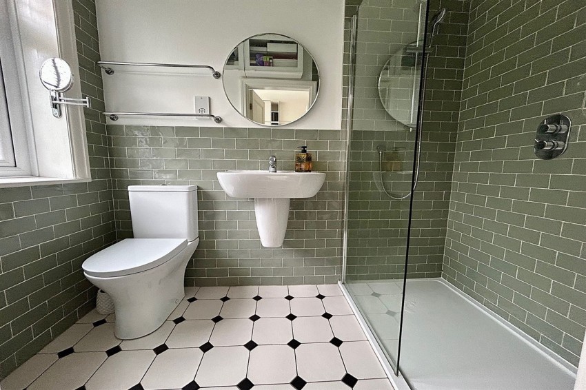 Images for Parrs Wood Avenue, Manchester, M20