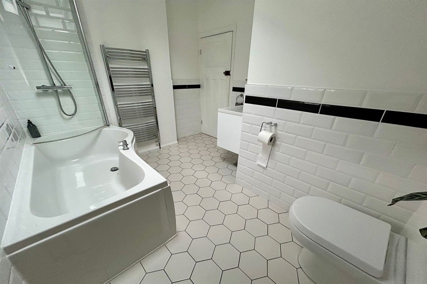 Images for Parrs Wood Avenue, Manchester, M20