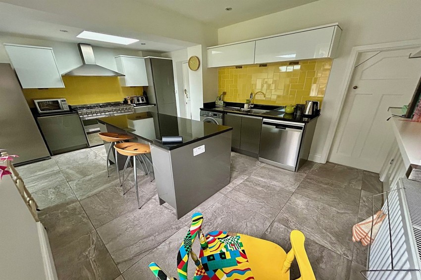 Images for Parrs Wood Avenue, Manchester, M20