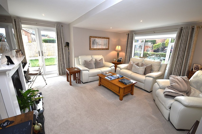 Images for Bollinbarn Drive, Macclesfield, SK10