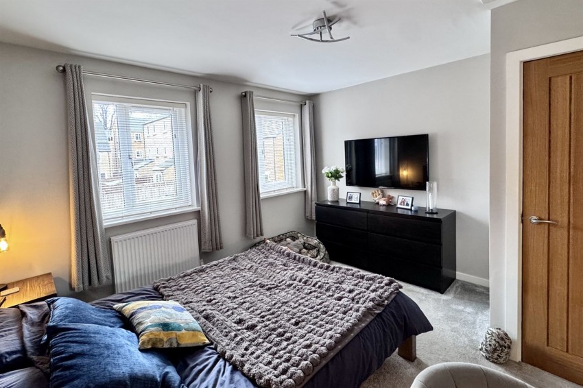 Images for John Walton Close, Glossop, SK13
