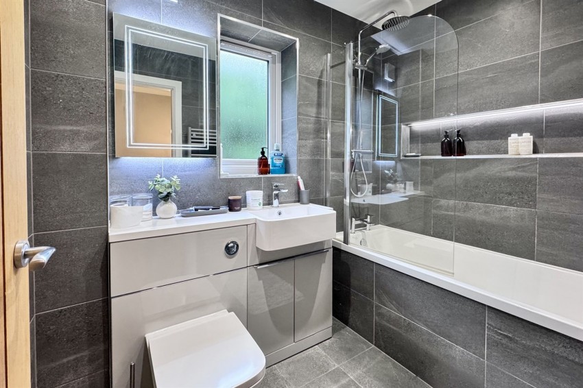 Images for John Walton Close, Glossop, SK13