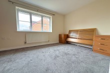 Images for Urban Road, Sale, M33