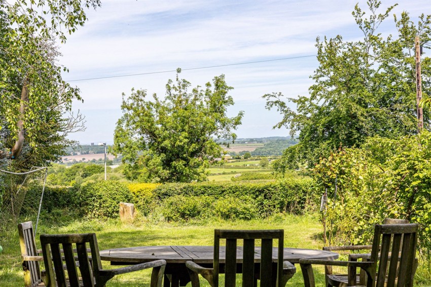 Images for Kingsley Road, Frodsham, WA6