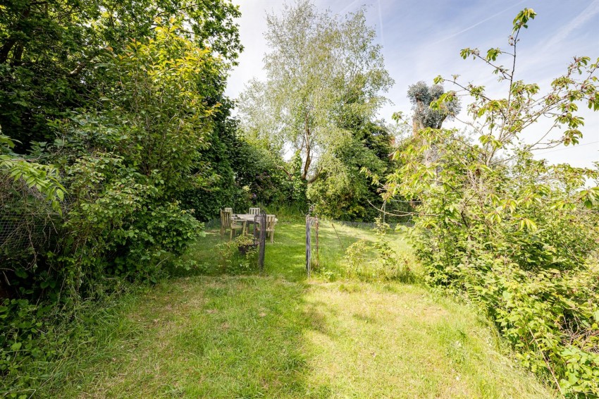 Images for Kingsley Road, Frodsham, WA6