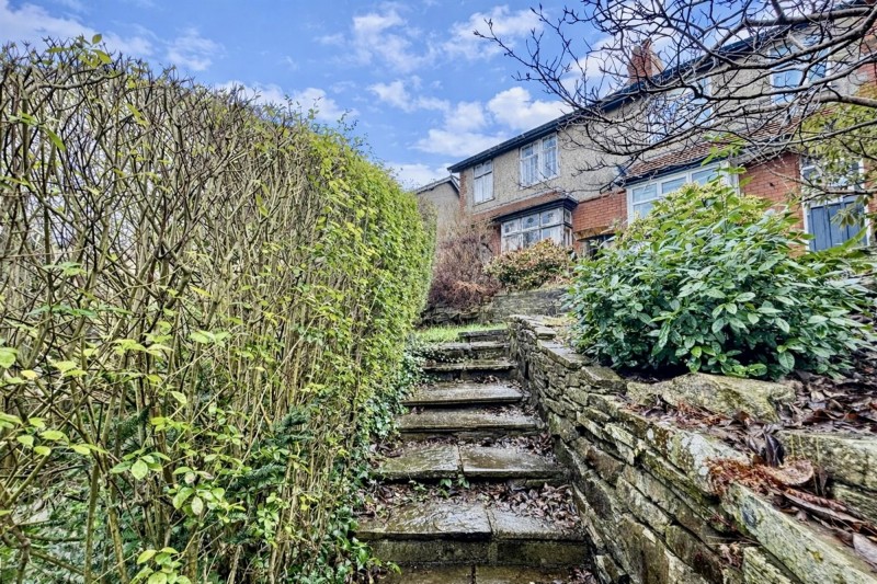 Primrose Crescent, Glossop, SK13